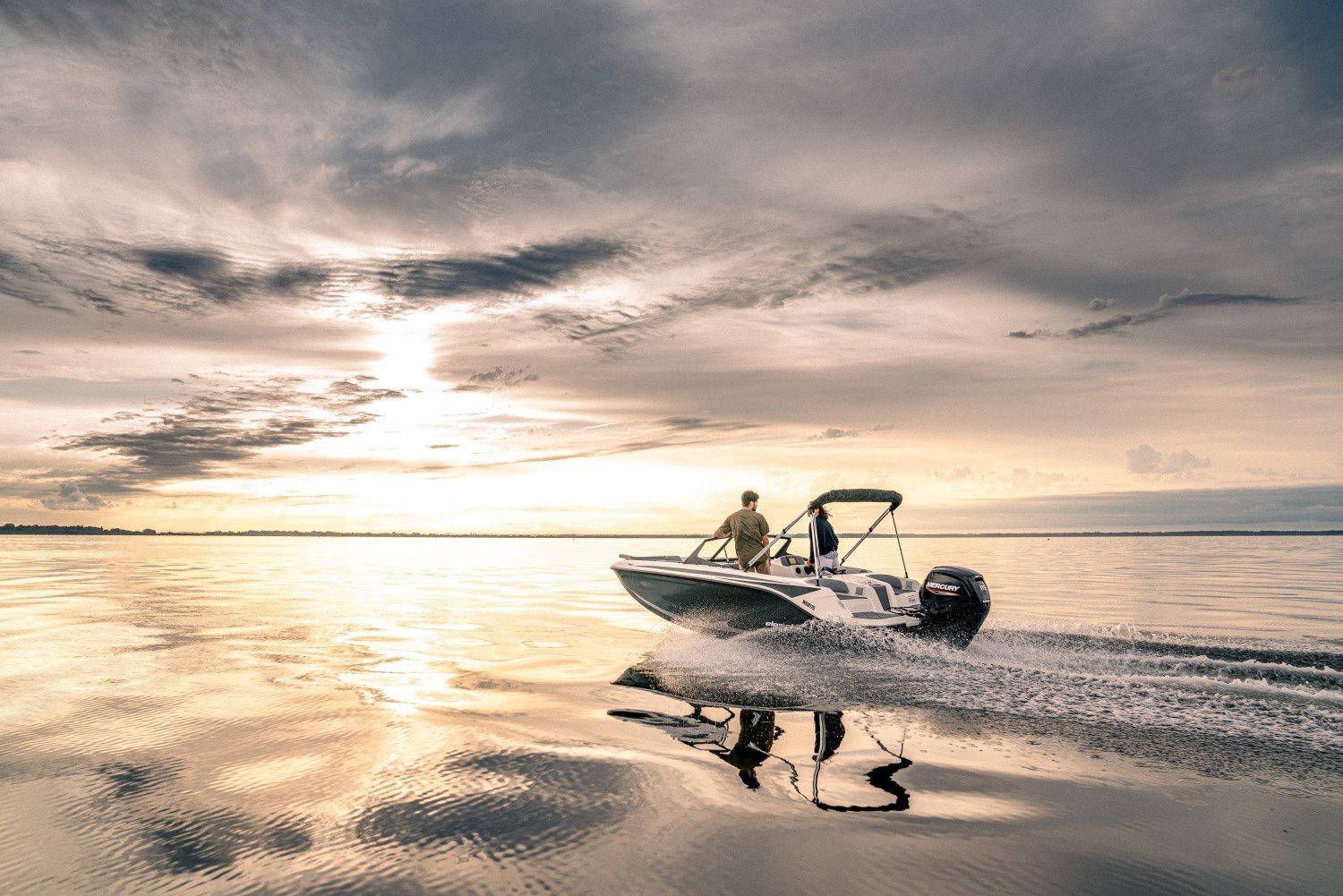 Deck Boat